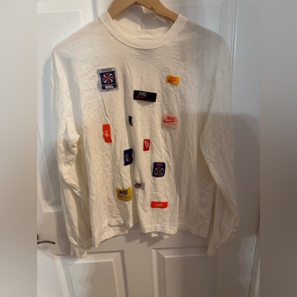 Nike Other - Nike Unisex Sportswear Retro Logo Tag Icon Clash Long Sleeve T Shirt Size M